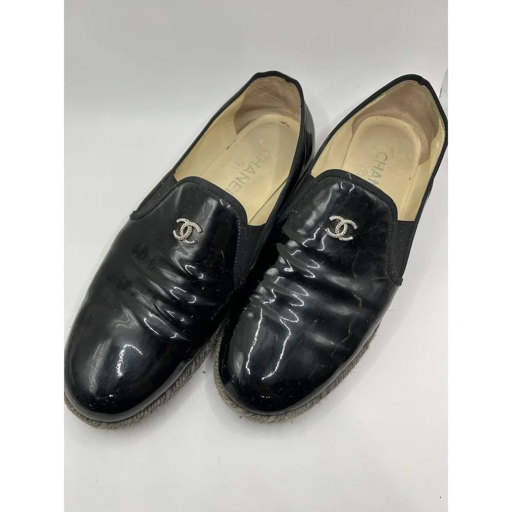 CHANEL Black Patent Leather CC Espadrille Loafers Flats EU 41 Italy